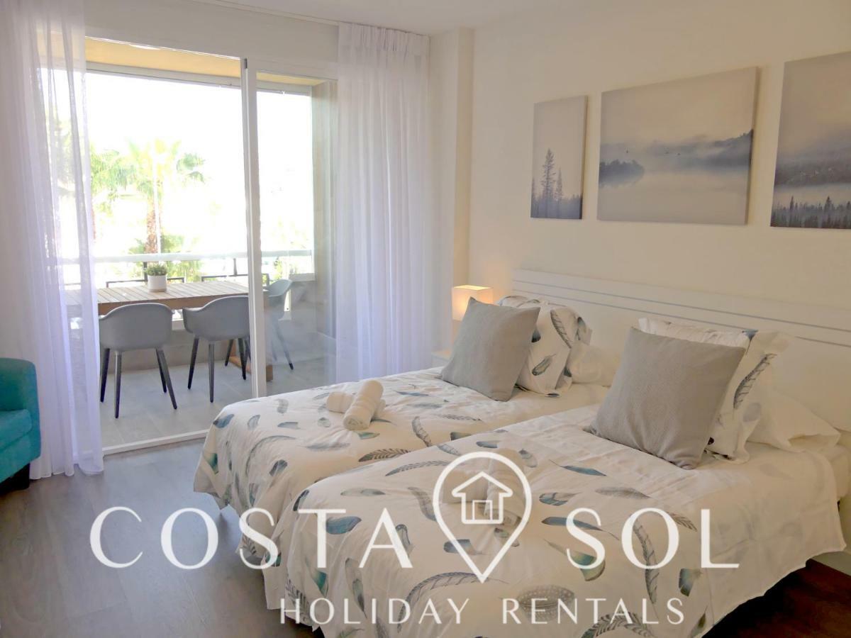 Apartamento Vacacional A 1 Minuto De La Playa - Carihuela トレモリノス エクステリア 写真