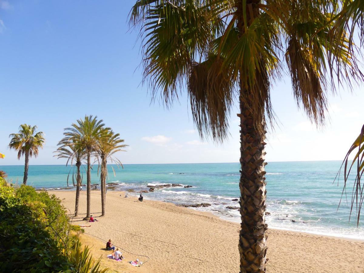 Apartamento Vacacional A 1 Minuto De La Playa - Carihuela トレモリノス エクステリア 写真