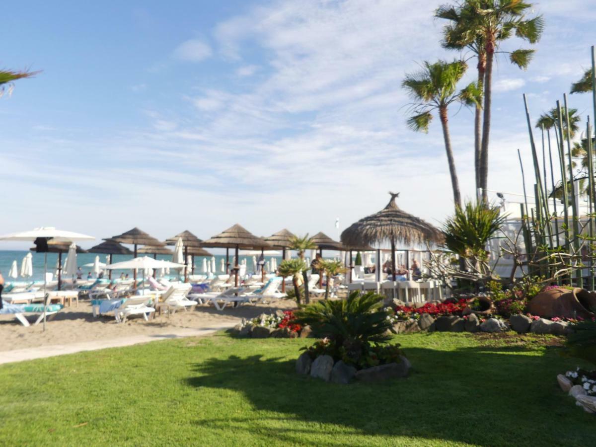 Apartamento Vacacional A 1 Minuto De La Playa - Carihuela トレモリノス エクステリア 写真